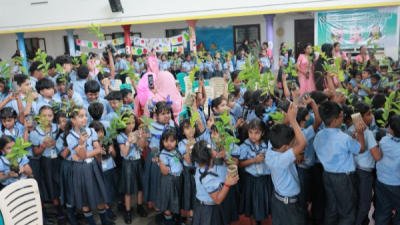 Tree-Donate-Today-Foundation-Unveils-Global-Mission-to-Plant-500-Crore-Trees-by-2030.jpg
